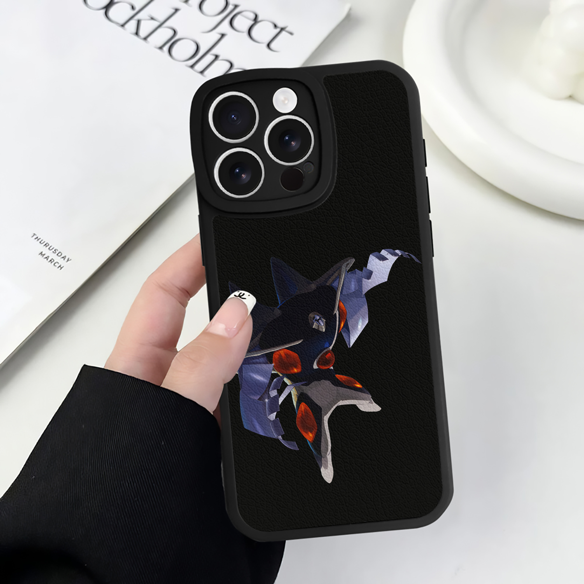 （画像用） EVA 新世紀エヴァンゲリオン 【iPhone 16シリーズ対応】シリコンスマホケース（レザー調） 材質：シリコン